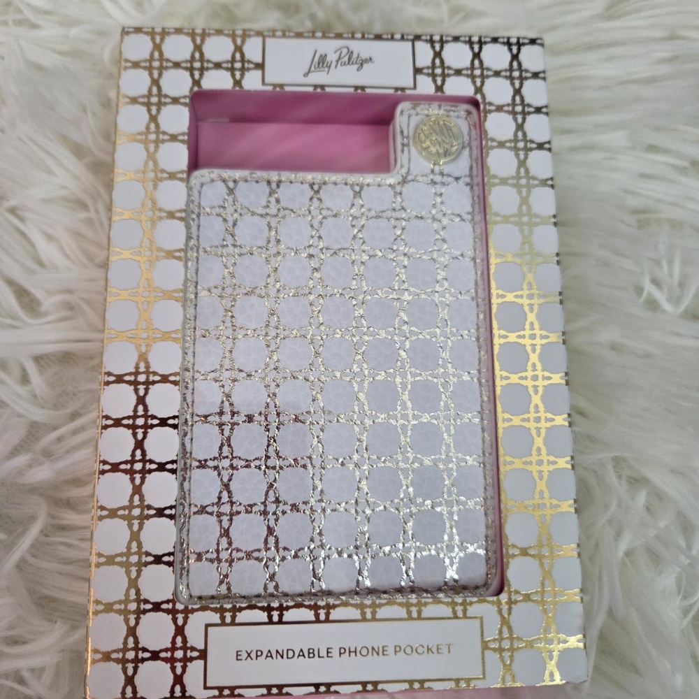 NWT Lilly Pulitzer Expandable Phone Pocket